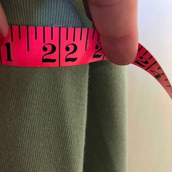 Vintage 90s Lauren Ralph Lauren Women's Sage Green Knit Scoop Neck Top P/L - Picture 6 of 8